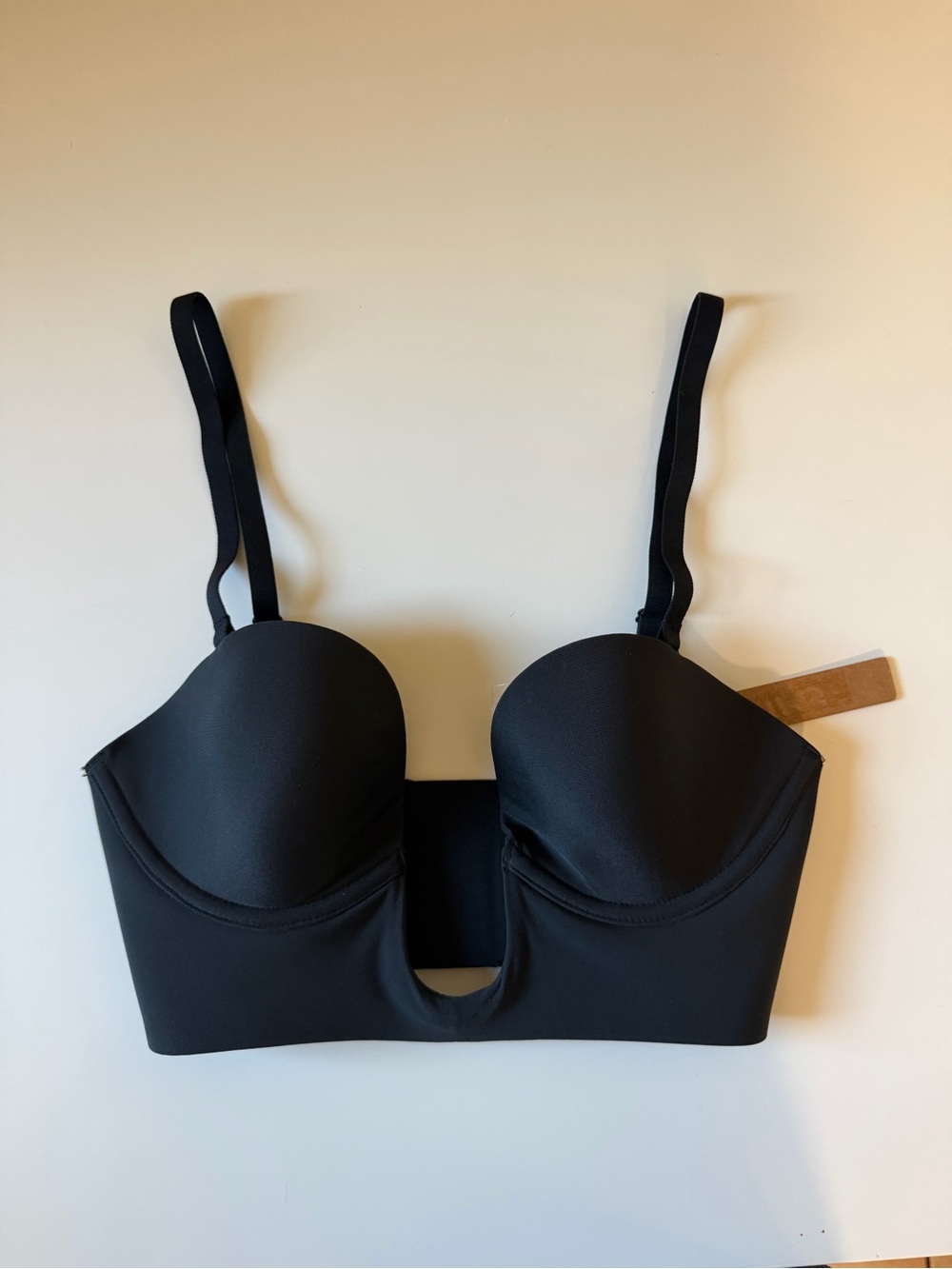 SKIMS Deep Plunge Shapewear Bra strapless NWT in Onyx XS